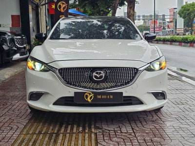 Mazda 6 2018 2.5 Premium Trắng