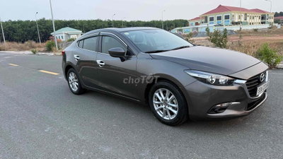 Mazda 3 2019 Bản cao cấp Nâu