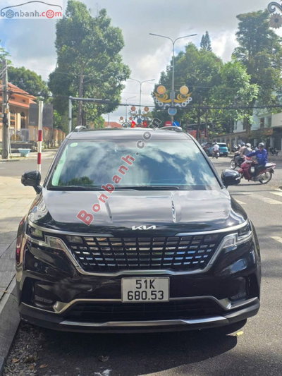 Xe Kia Carnival Premium 2.2D 7S 2023