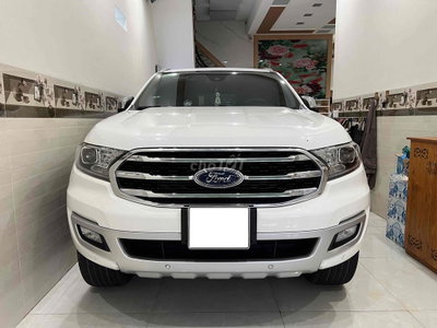EVEREST 4x4 siêu lướt 27.000 KM 1 Đời chủ sử dụng
