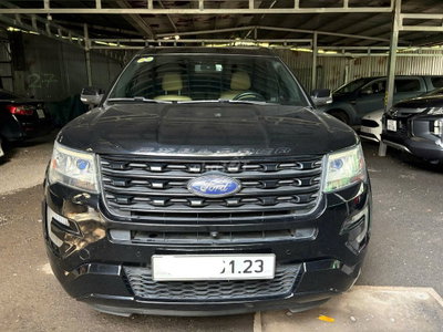 Ford Explorer 2016 Limited Đen