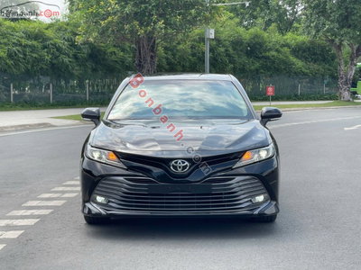 Xe Toyota Camry 2.0G 2020