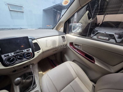 Toyota Innova Bạc 135240 km