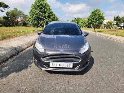 Ford Fiesta Xám