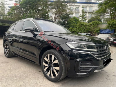 Xe Volkswagen Touareg Luxury 2.0 TSI 2023