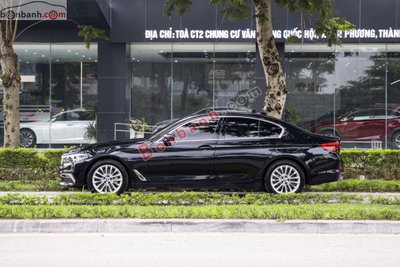 Xe BMW 5 Series 530i 2018