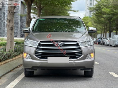 Xe Toyota Innova 2.0E 2019