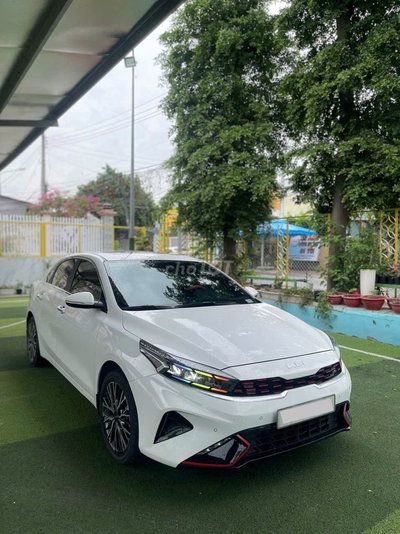 KIA K3 2.0 PREMIUM 2024 XE GIA ĐÌNH LƯỚT VAY 70%