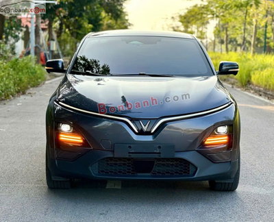 Xe VinFast VF6 Plus 2026