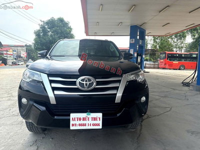 Xe Toyota Fortuner 2.4G 4x2 MT 2017