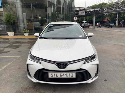 Toyota Corolla Altis 1.8V 2023 / Giá thương lượng