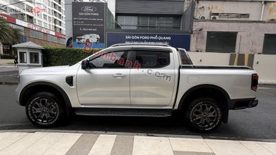 Xe Ford Ranger Wildtrak 2.0L 4x4 AT 2023