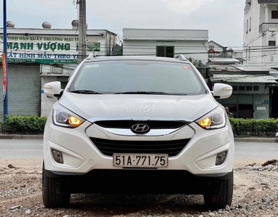 Hyundai Tucson 2013 2.0 đặc biệt 56.000 km