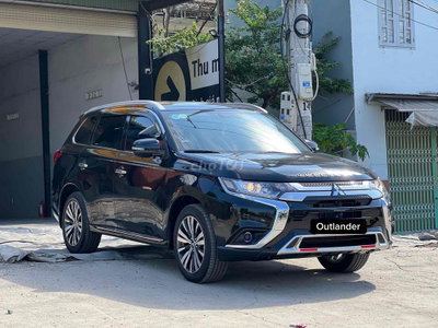 Mitsubishi Outlander 2023 2.0 CVT Đen