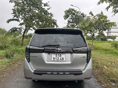 Toyota Innova E 2017 Bạc