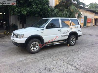 Xe Nissan Terrano II 2.7 MT 2003