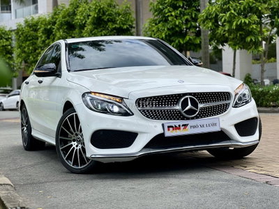 ❤️ Mercedes C300 AMG 2018, Trắng Ngọc Trinh bao đẹp