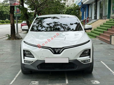 Xe VinFast VF6 Plus 2024