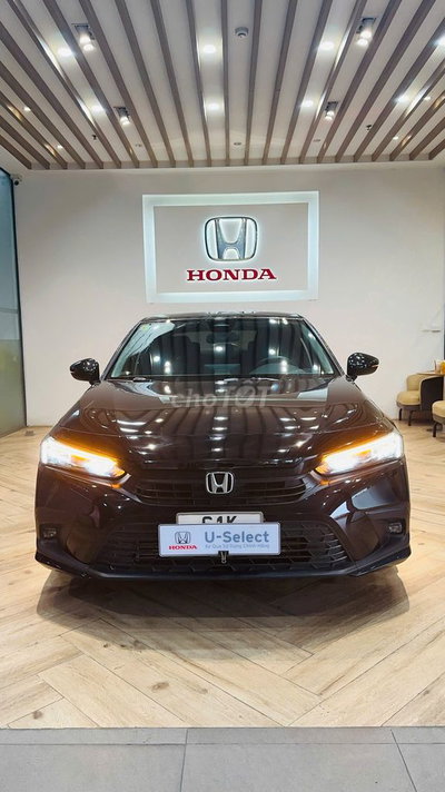 Honda Civic G. ĐKi lần đầu T6/22. Odo 7.500km