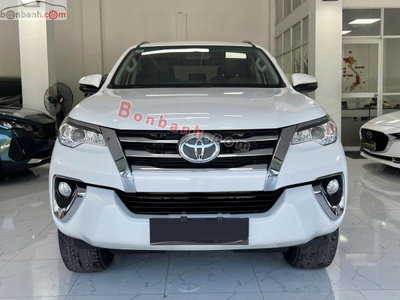 Xe Toyota Fortuner 2.4G 4x2 AT 2019
