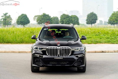 Xe BMW X7 xDrive40i M Sport 2020
