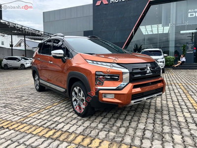 Xe Mitsubishi Xpander Cross 1.5 AT 2023