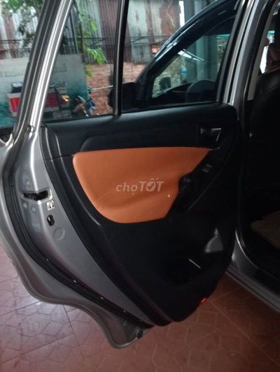 Toyota Innova 2018 Số sàn 120000km Bạc