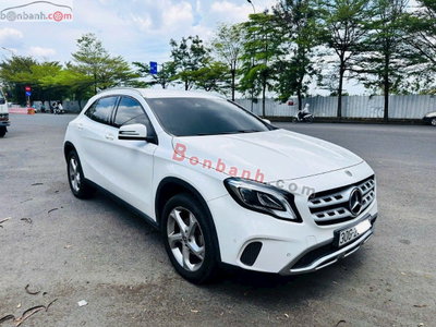 Xe Mercedes Benz GLA class GLA 200 2019