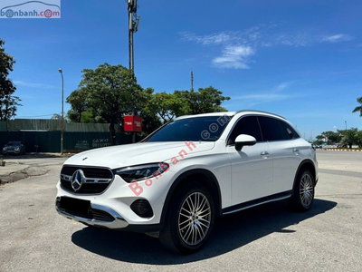 Xe Mercedes Benz GLC 200 4Matic 2023
