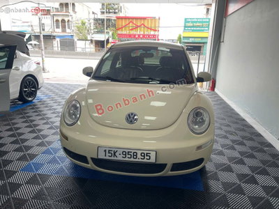 Xe Volkswagen New Beetle 1.6 AT 2010