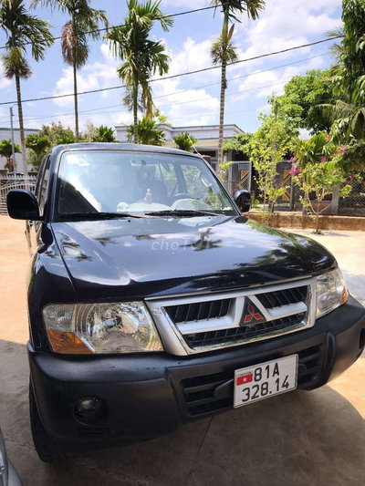Mitsubishi Pajero V73 2004 Đen