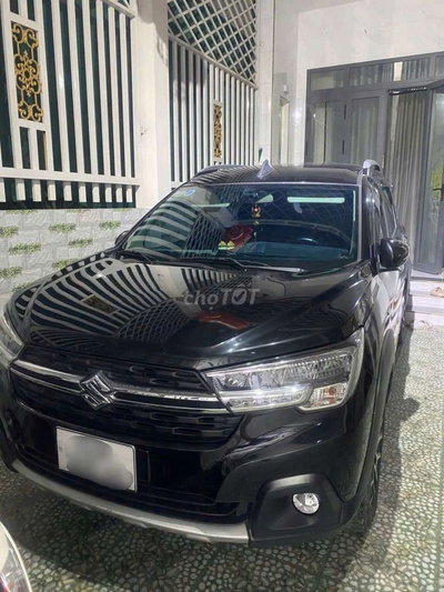 Suzuki XL7 2022 Đen 100.000 km