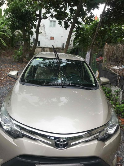 Toyota Vios 2017 1.5G Vàng Cát
