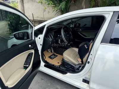 Kia Cerato 2018 AT Full Option Trắng