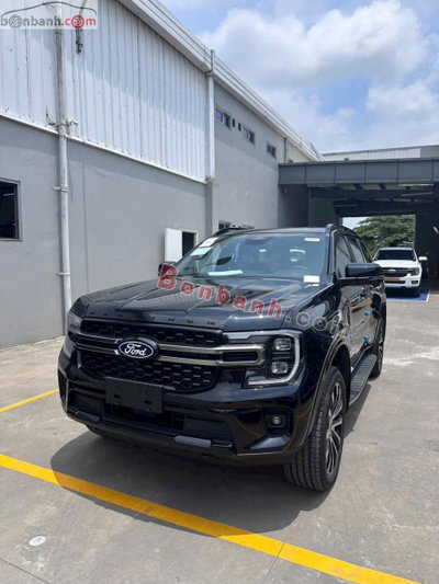 Xe Ford Everest Platinum+ 2.3L 4x4 AT 2026