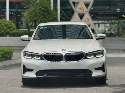BMW 320i SportLine Plus 2021