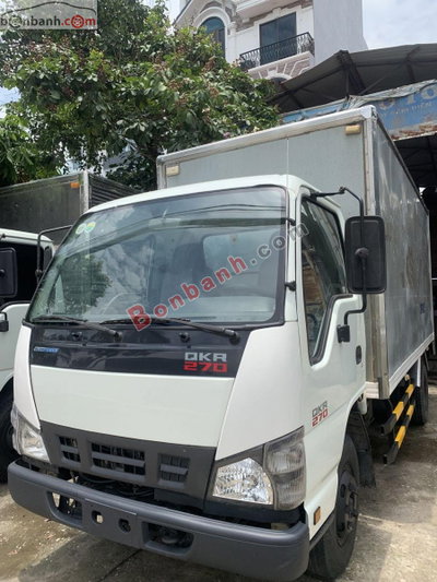 Xe Isuzu QKR QMR77HE4 Thùng Kín 2018