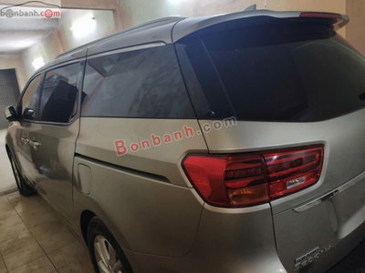 Xe Kia Sedona 2.2 DAT Luxury 2019