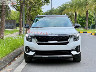 Xe Kia Seltos Premium 1.6 AT 2023