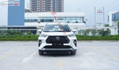 Xe Toyota Veloz Cross 1.5 CVT 2026