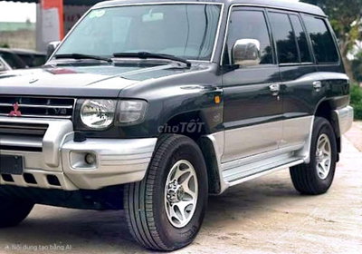 Mitsubishi Pajero V45