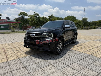 Xe Ford Everest Titanium Plus 2.0L 4x4 AT 2025