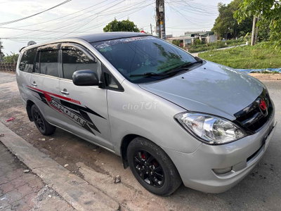 Toyota Innova G 2006 Bạc