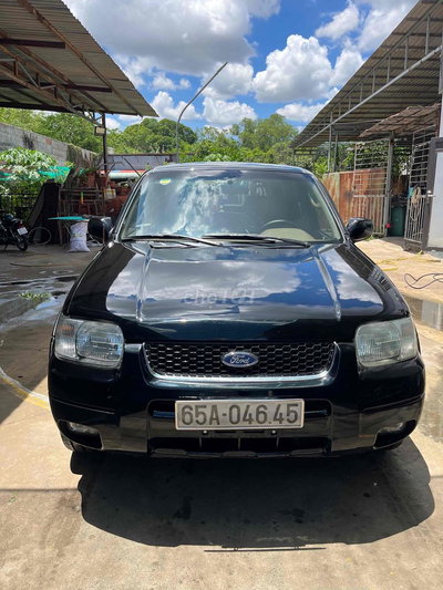 Ford Escape 2004 3.0 V6 Đen