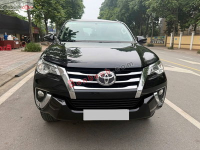 Xe Toyota Fortuner 2.7V 4x2 AT 2019