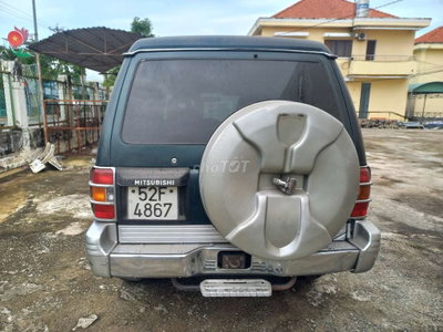 Mitsubishi Pajero 2007 Xanh rêu