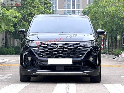Xe Hyundai Custin Cao Cấp 2.0T 2023