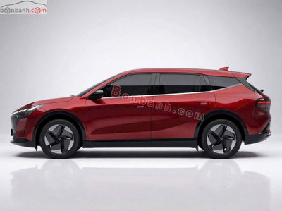 Xe VinFast VF8 Eco 2026