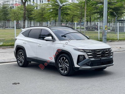 Xe Hyundai Tucson 1.6 AT Turbo HTRAC Đặc biệt 2025