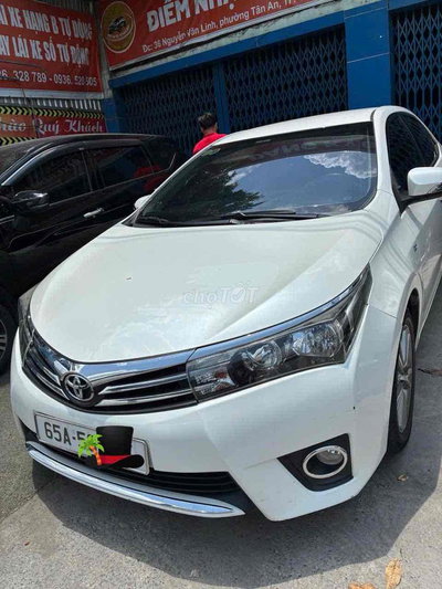 Toyota 2014 1.8G Trắng